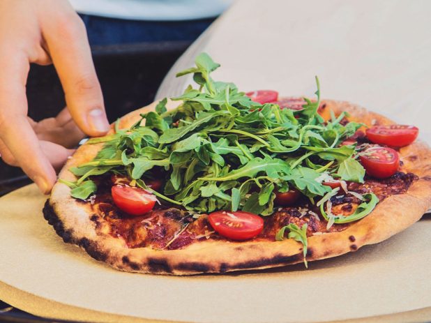 Wie benutze ich einen Pizzastein richtig?